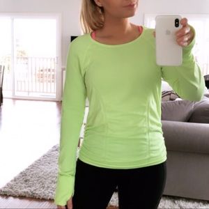 Athleta long sleeve